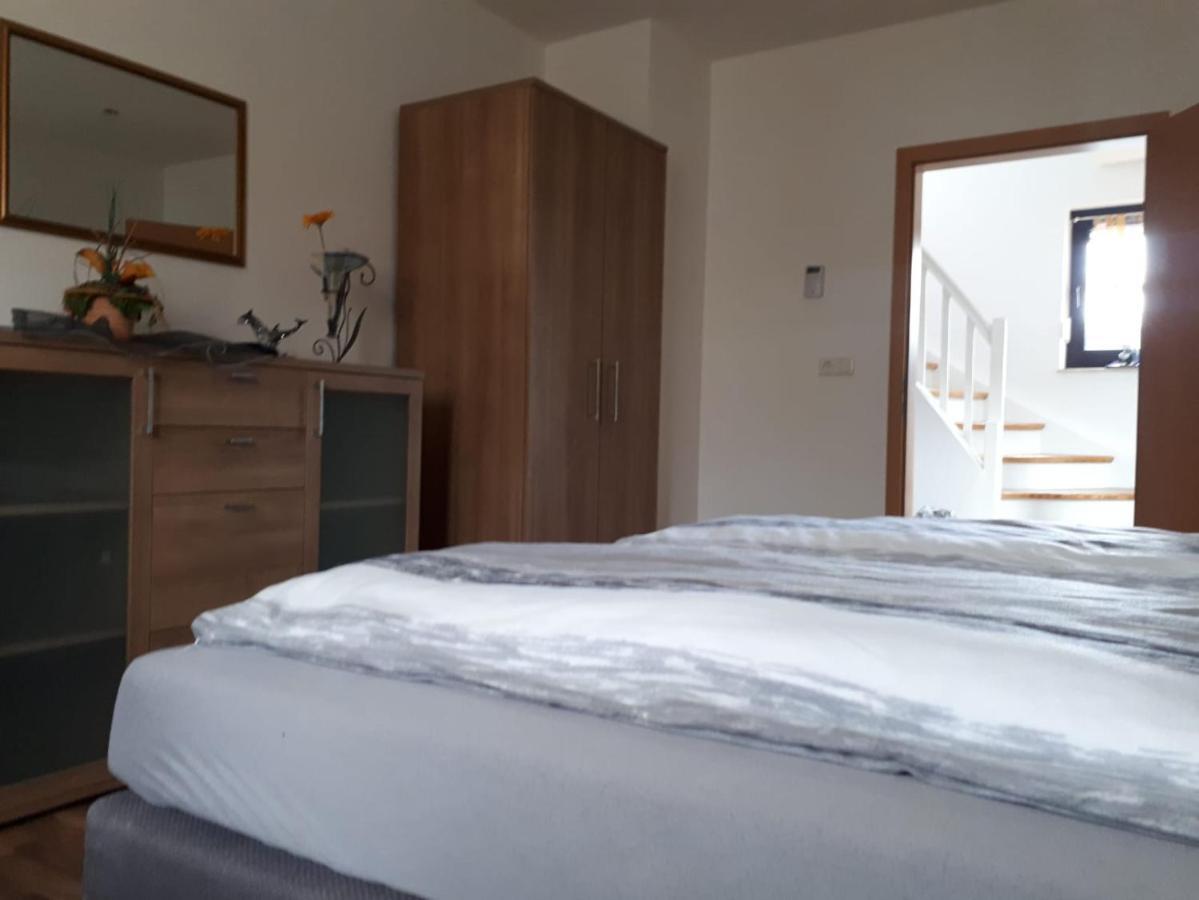 Ferienhaus Ixheim Bitscher Str.70 ツヴァイブリュッケン エクステリア 写真